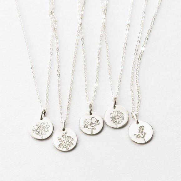 Baby's Breath Floral Bohemian Cute Charm Necklace - Picture 14 of 16